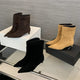 Stylische mittelhohe Stiefel aus Wildleder