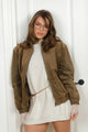 Vintage Velourslederjacke mit Stehkragen für stilvolles Schichten