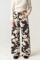 Damen Straight Leg Jeans Mit Kuhmuster Und Hohem Bund
