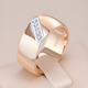 Ring with Diamonds made of Gold