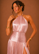 Damen Maxikleid Mit Metallic Plissee Und Neckholder