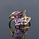 Lila Ring mit kubischem Kristall Vintage